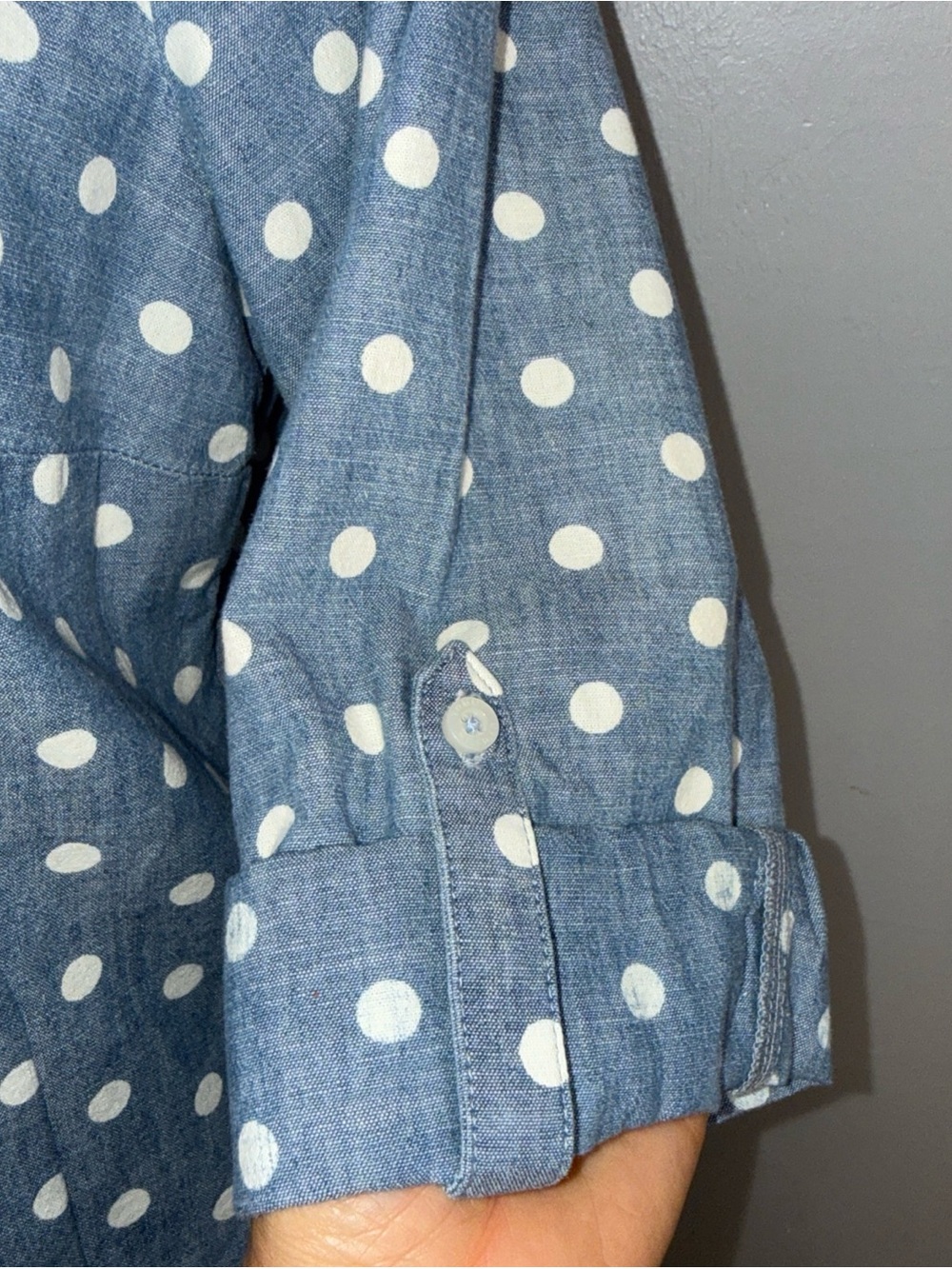 Tommy Hilfiger Shirt M Blue Polka Dot 3/4 Roll Tab Sleeve Button Down *READ - Picture 5 of 10